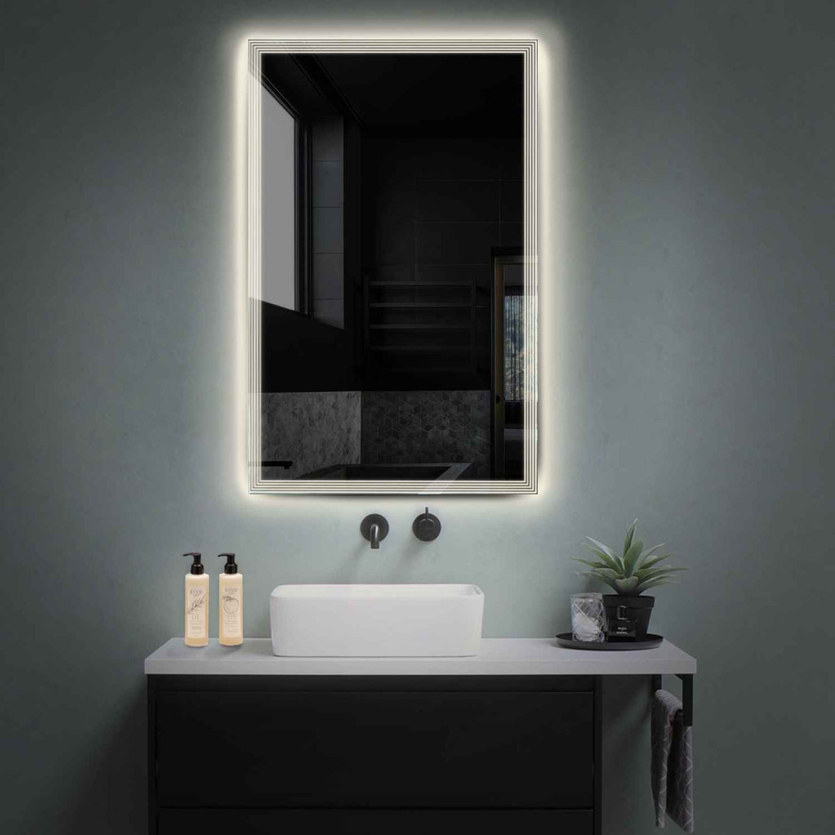 LED Spiegel Vertikal | Wandschalter-Steuerung | Neutralweißes Licht - Reyze Seria Edge Model 1
