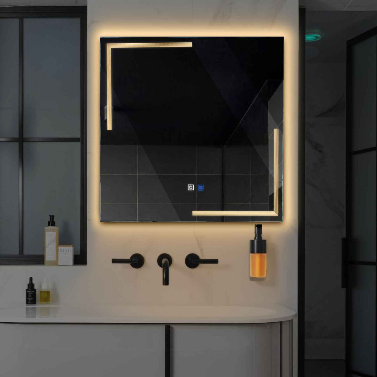 LED Spiegel Quadratisch | Touch-Schalter | Anti-Beschlag-Funktion | Warmweißes Licht - Reyze Seria Minimal Model 2