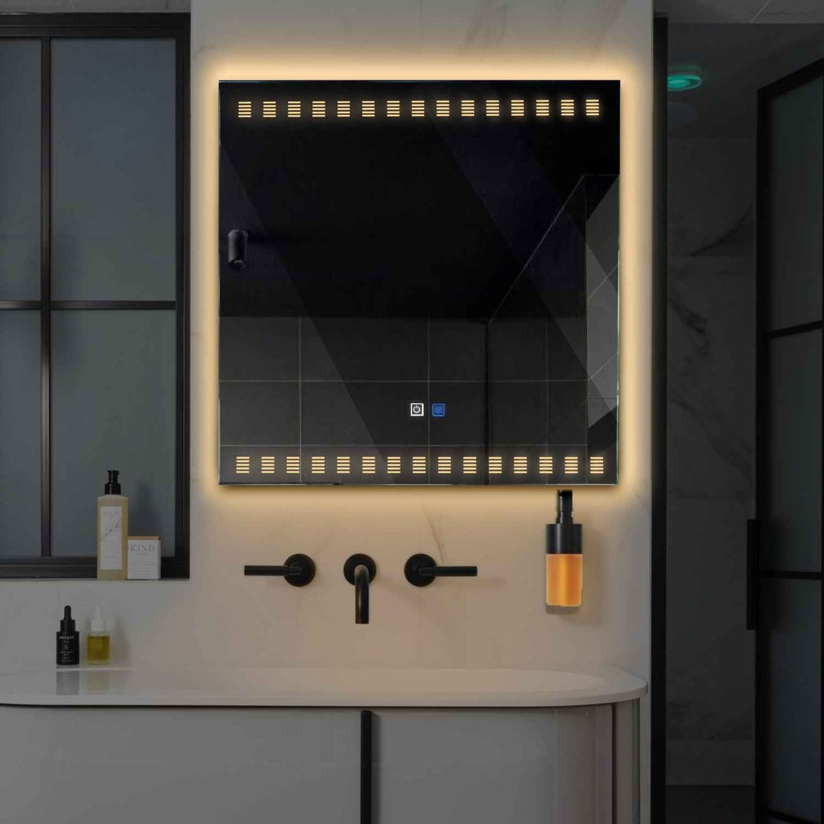 LED Spiegel Quadratisch | Touch-Schalter | Anti-Beschlag-Funktion | Warmweißes Licht - Reyze Seria Minimal Model 6