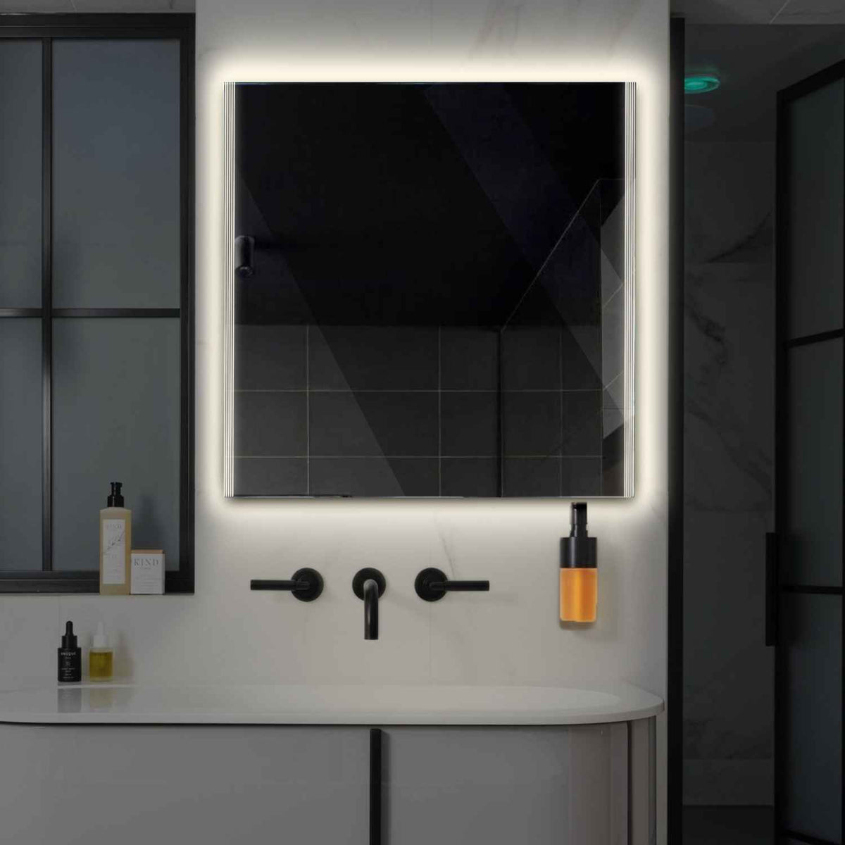 LED Spiegel Quadratisch | Wandschalter-Steuerung | Neutralweißes Licht - Reyze Seria Edge Model 7
