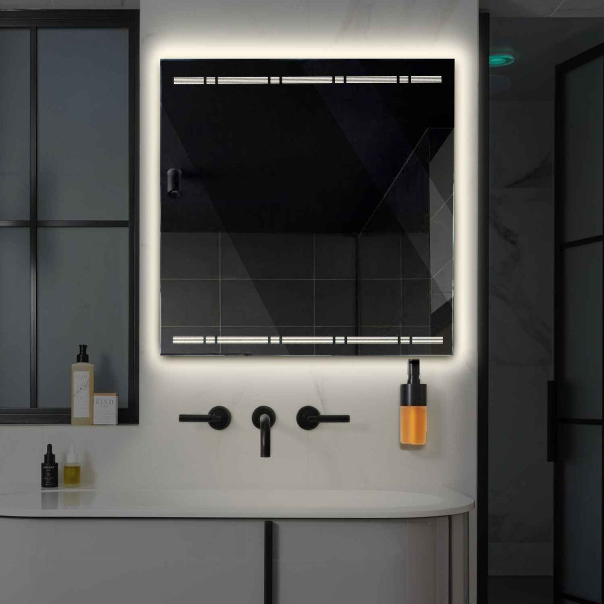 LED Spiegel Quadratisch | Wandschalter-Steuerung | Neutralweißes Licht - Reyze Seria Minimal Model 3