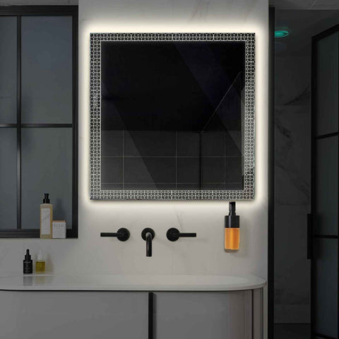LED Spiegel Quadratisch | Wandschalter-Steuerung | Neutralweißes Licht - Reyze Seria Official Model 2